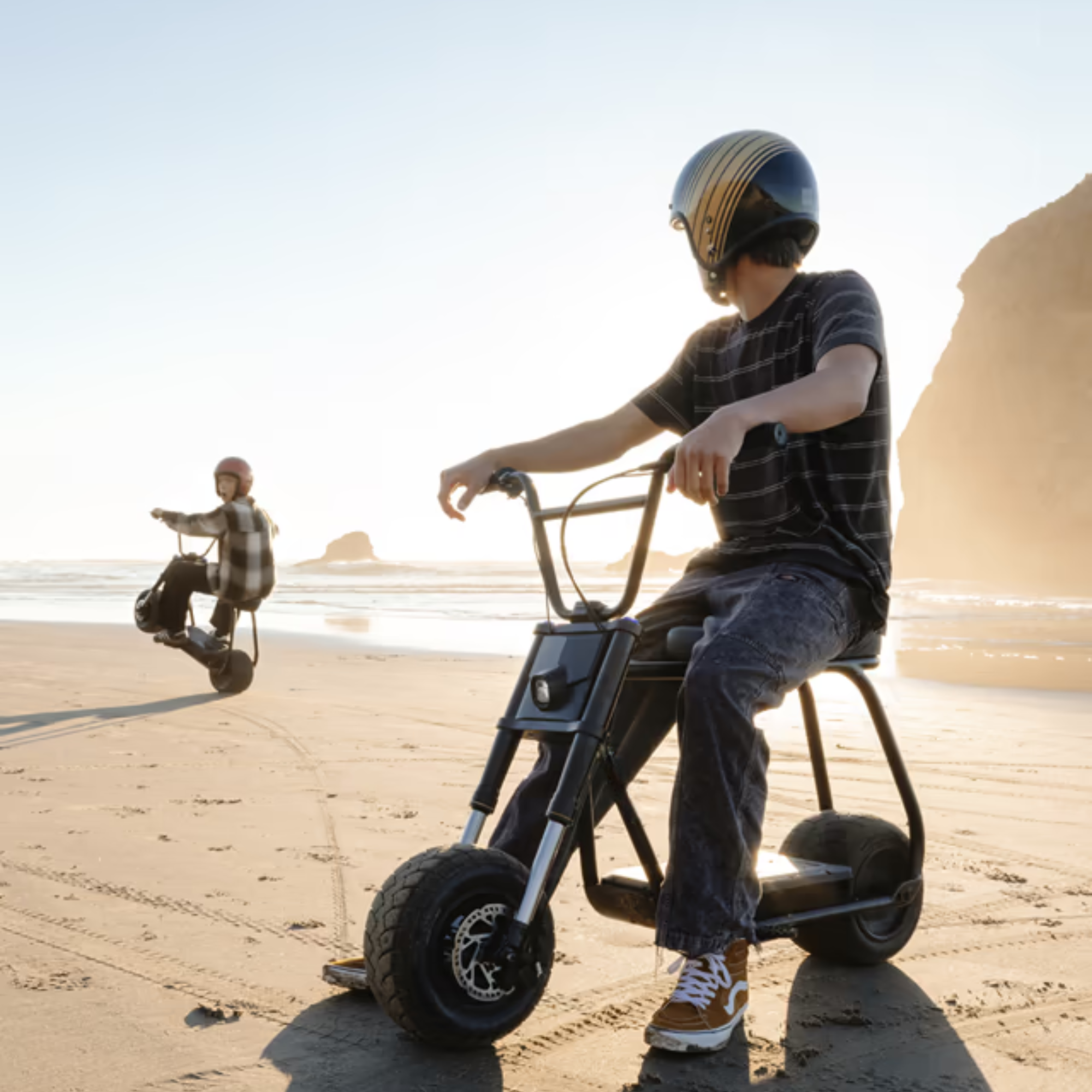 Zinomiix Bike (Up to 50 Miles • 35 MPH)